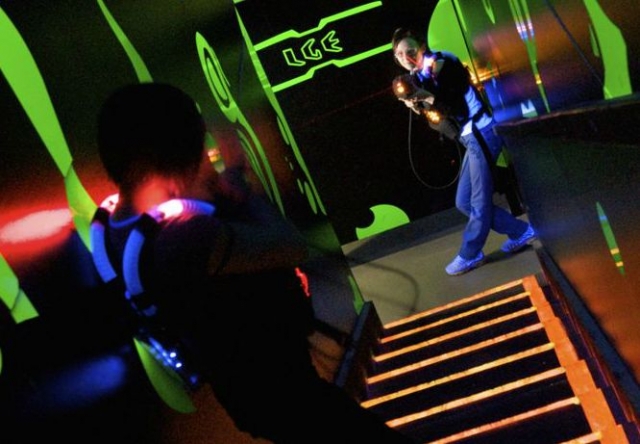  Atire em seus oponentes para sair vitorioso 